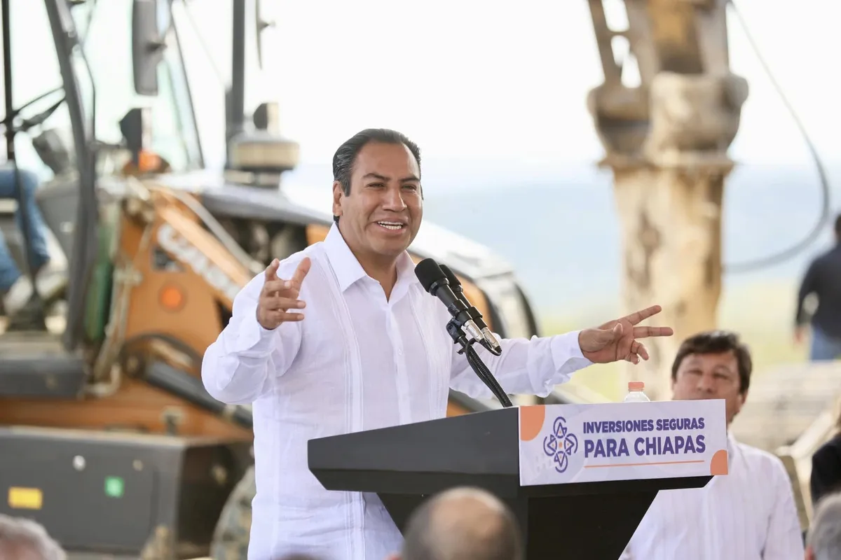 Eduardo Ramírez, Gobernador de Chiapas, Inicia con un Prometedor 66.2% de Aprobación en su Primer Mes