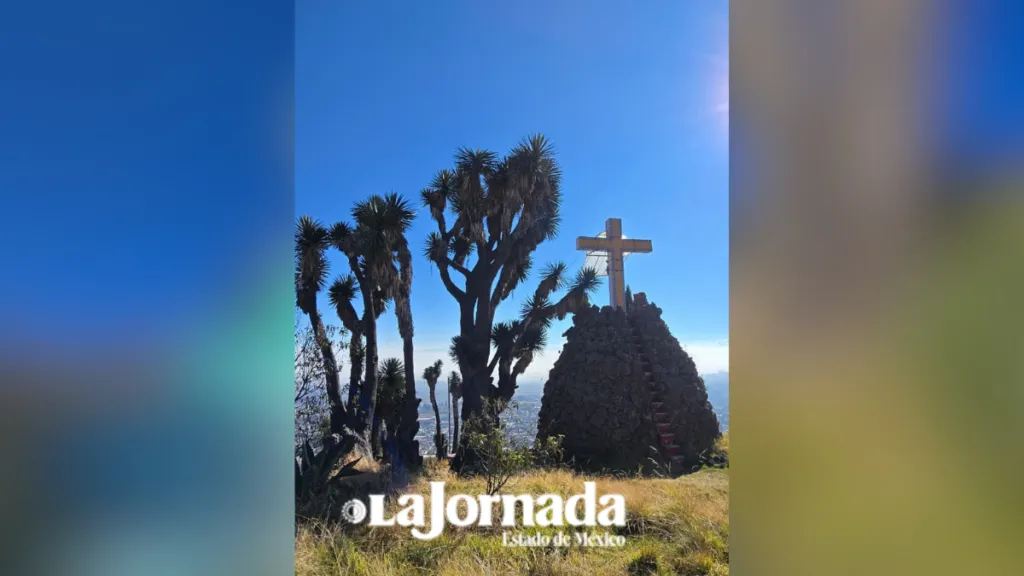 El Mirador Infinito: El Cerro de Santiago Tlacotepec