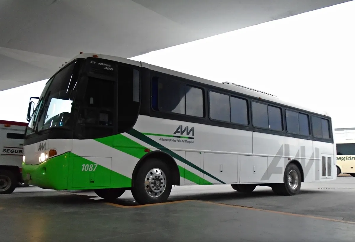 Suspenden viajes a Tepotzotlán y Coyotepec por bloqueos en México-Querétaro