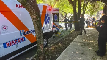 PC de Huixquilucan atiende colapso de barda; hay tres muertos y tres lesionados