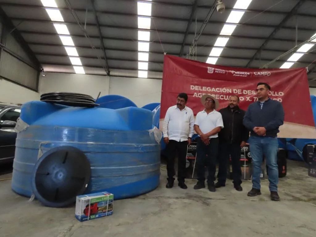 Se entregaron en Texcoco apoyo a productores campesinos
