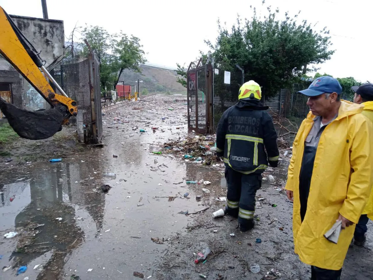 Realizan trabajos de limpieza por encharcamientos en Cuautitlán Izcalli, Atizapán y Nicolás Romero