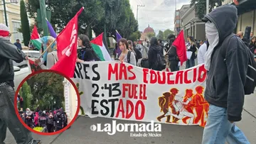Estudiantes de la UAEMéx en Toluca conmemoran el 58 aniversario de la matanza de Tlatelolco