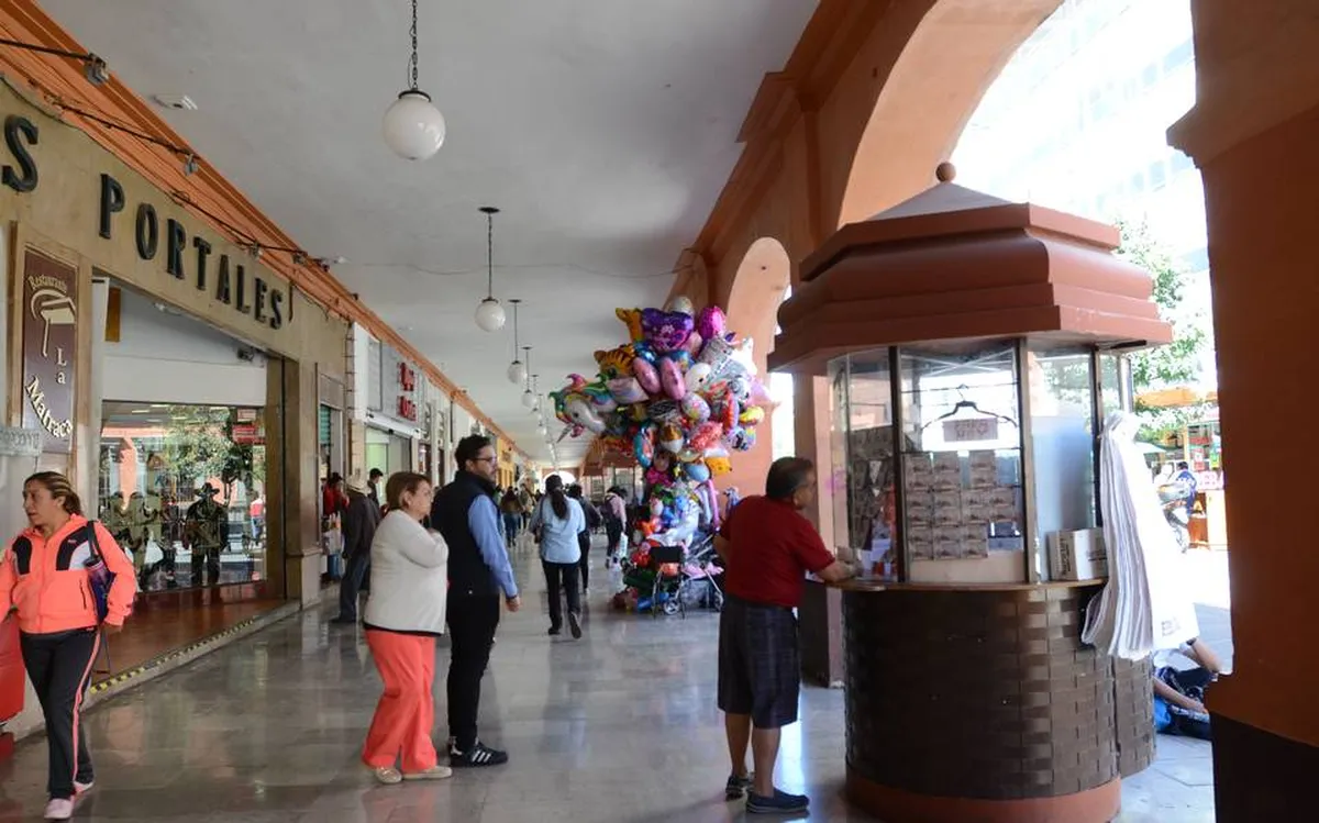 Preparan mejoras regulatorias al Bando de Toluca para impulsar comercios en regla