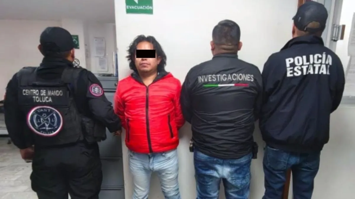 Policía estatal y municipal detienen a hombre por presuntos robos de autos