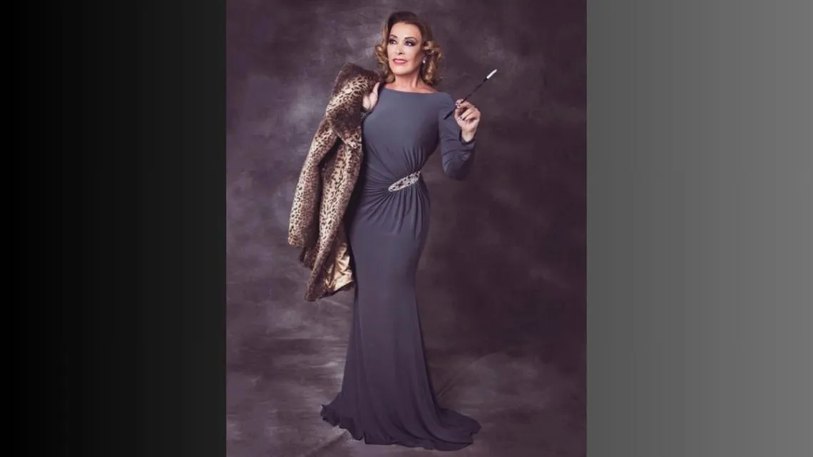 Sylvia Pasquel provoca risas y hace reflexionar sobre la pareja 