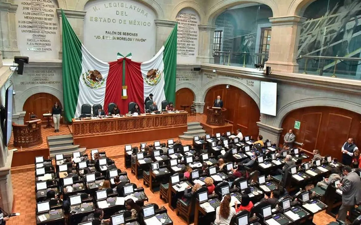 Diputados de Morena exigen conocer situación financiera del Edomex, tras el cambio de gobierno