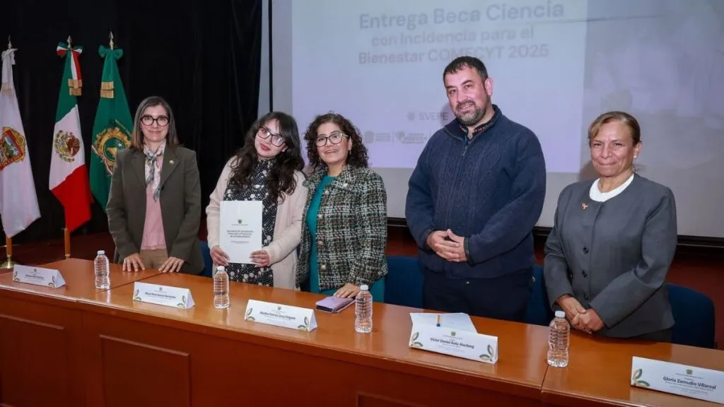 Transformación Universitaria impulsa reconocimiento a excelencia y espíritu humanista de mentes científicas: Paty Zarza
