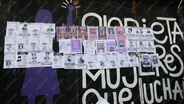 La Marcha 25N CDMX reunió a miles de mujeres que exigieron justicia y acciones urgentes contra la violencia de género en el Día Internacional de la Eliminación de la Violencia contra la Mujer.