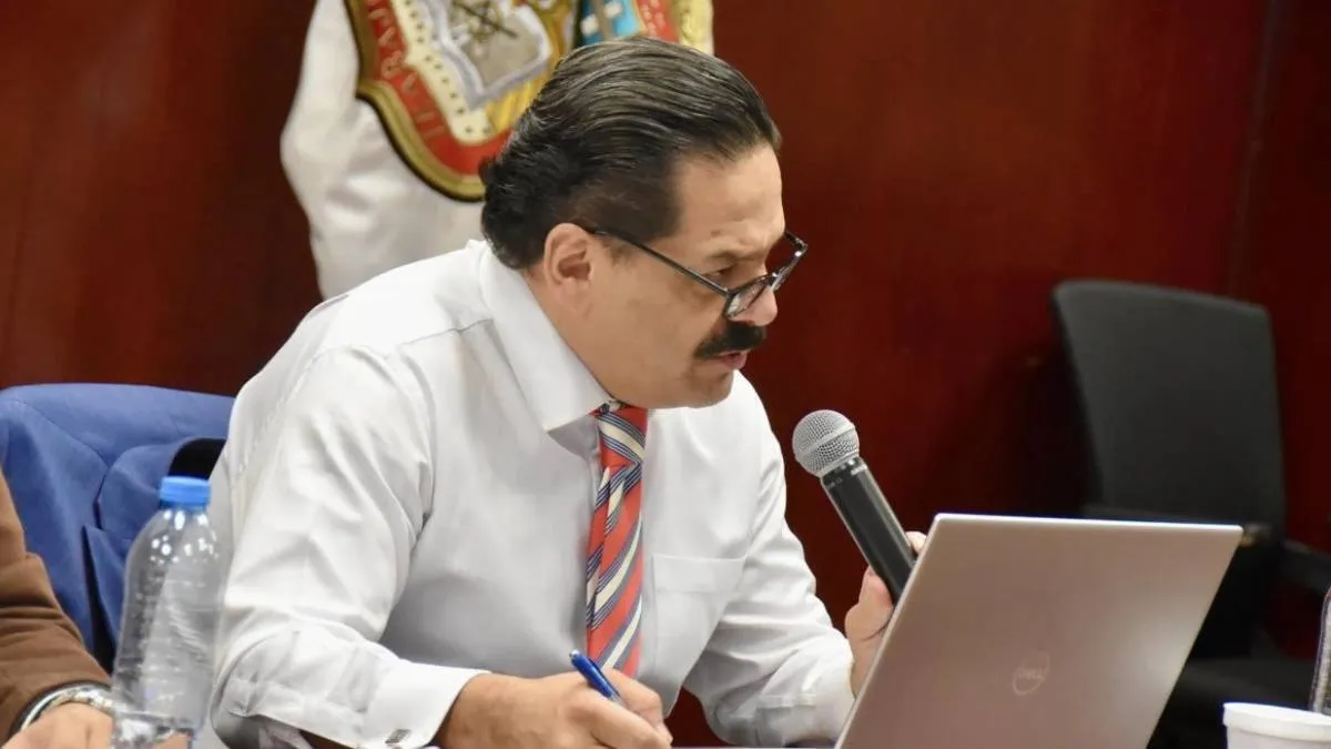 Edomex presenta paquete de denuncias penales contra ex servidores públicos