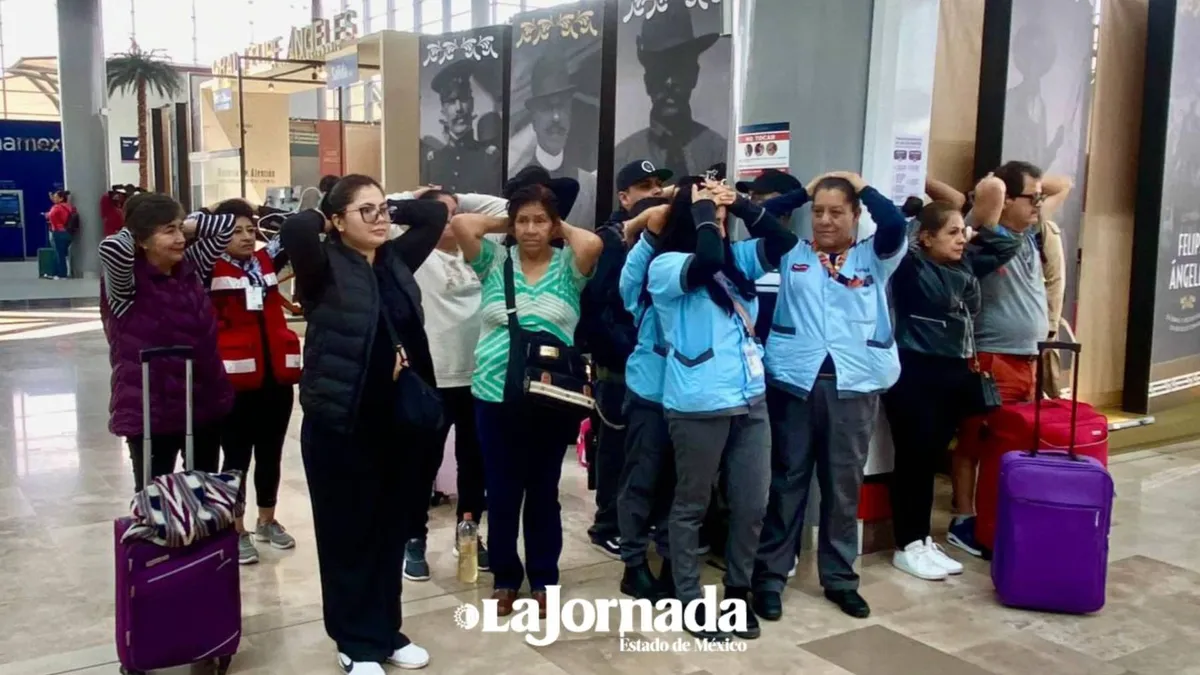 Usuarios del AIFA participan en Simulacro Nacional