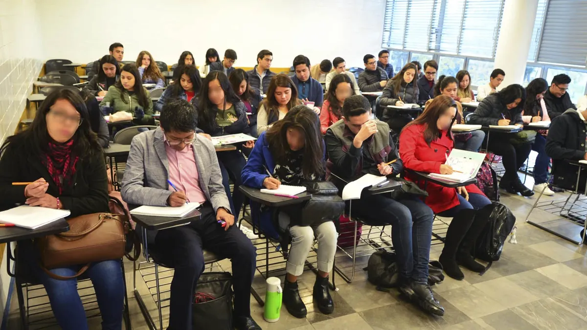 ¡Adiós a la TESIS! En estas carreras ya no será necesaria para titularte