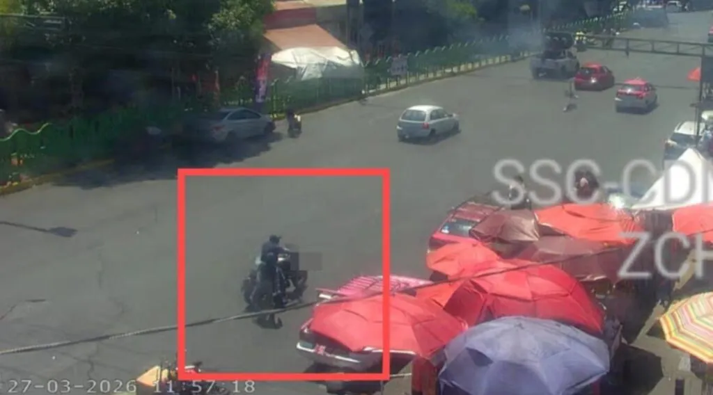 [Fuertes Imágenes] Motosicarios ejecutan a bebé y a hombre de la AntiUnión en ataque directo en la Morelos, CDMX; familia les llora