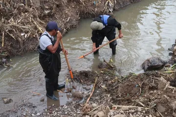 Reconstruyen muro del río Texcoco dañado por las lluvias