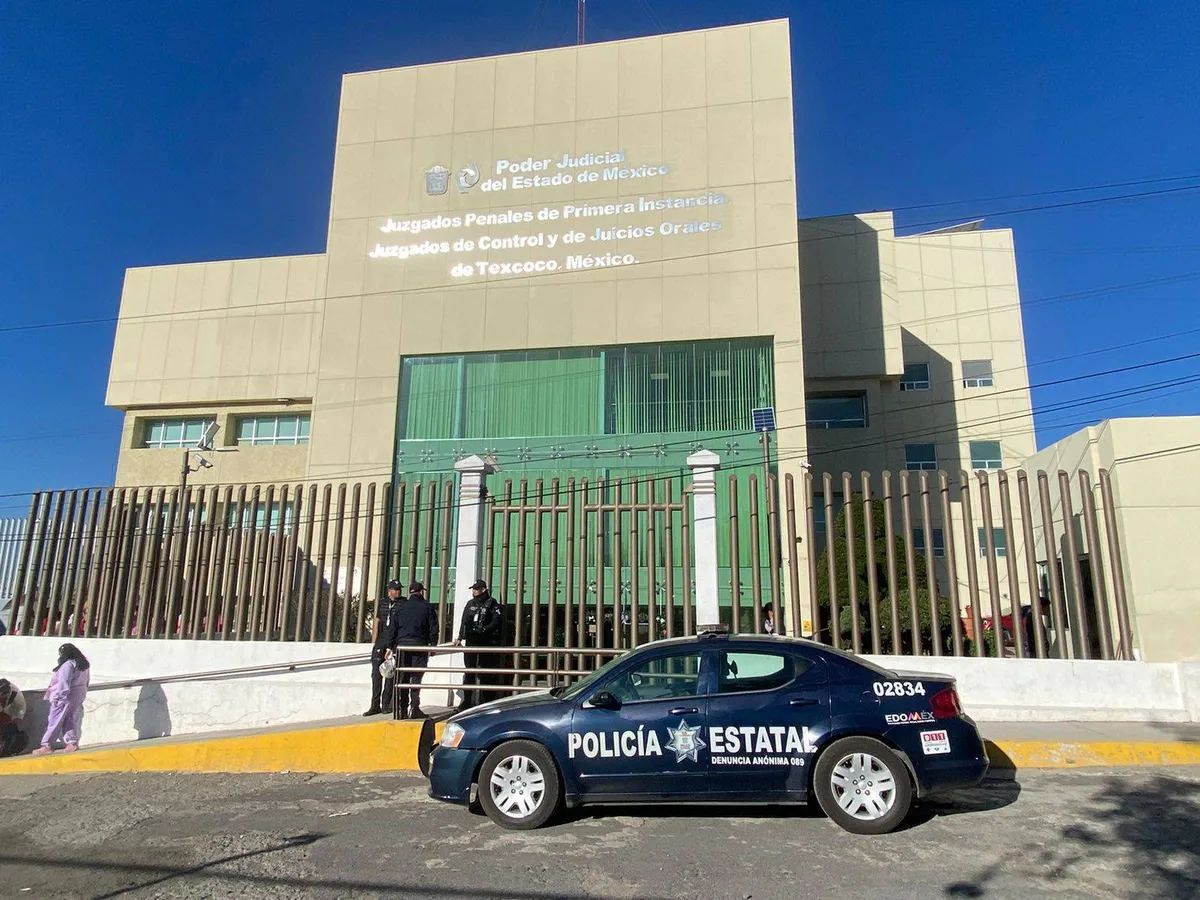 Ixtapaluca: amplía jueza audiencia de policías