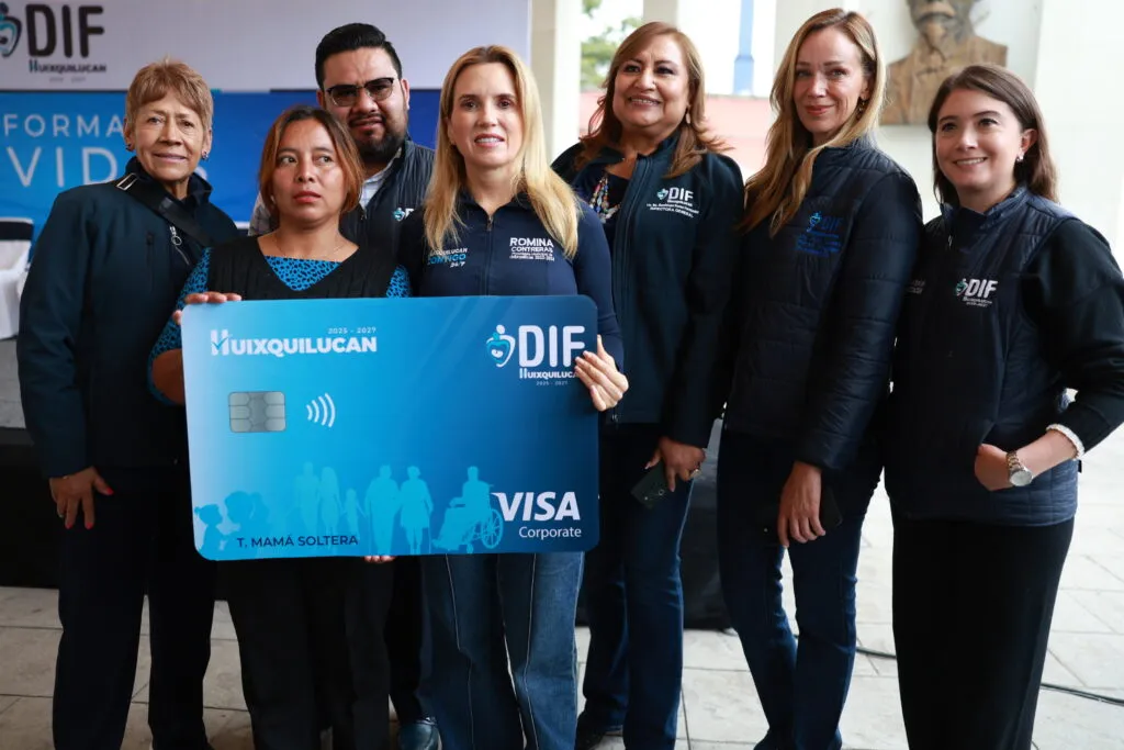 Entregan en Huixquilucan más de 11 mil apoyos económicos a familias vulnerables