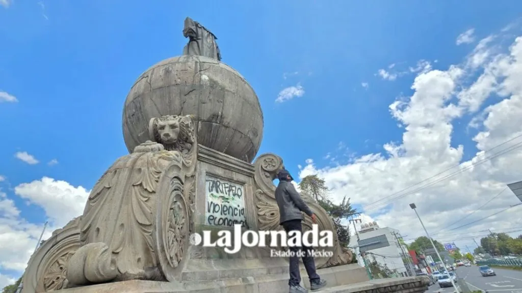 Colectivo “No al Tarifazo” se manifiesta en Toluca