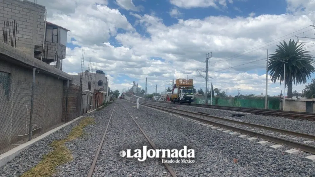 Vecinos de Tultepec dudan pronta conclusión de obras del Tren Suburbano