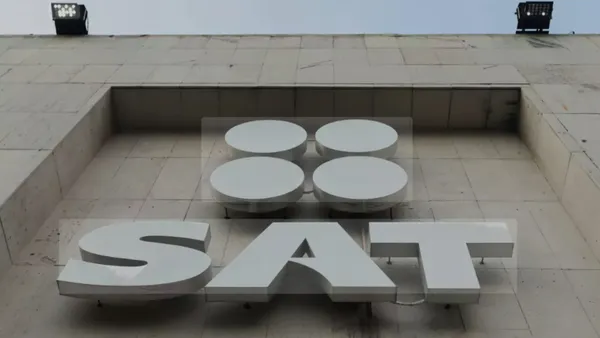 Transferencias mayores a 15 mil pesos en junio pueden activar alertas del SAT por posible discrepancia fiscal.