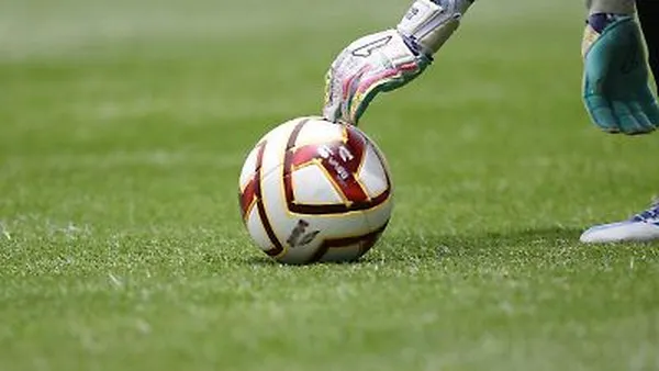 Las piezas deberán ser exclusivas, no haber participado en otros certámenes y no estar sujetas a compromisos con terceros.