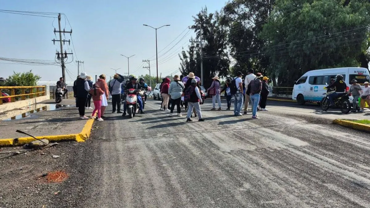 Autoridades de Chalco llegan a acuerdos con habitantes y retiran bloqueo en la Chalco-Mixquic