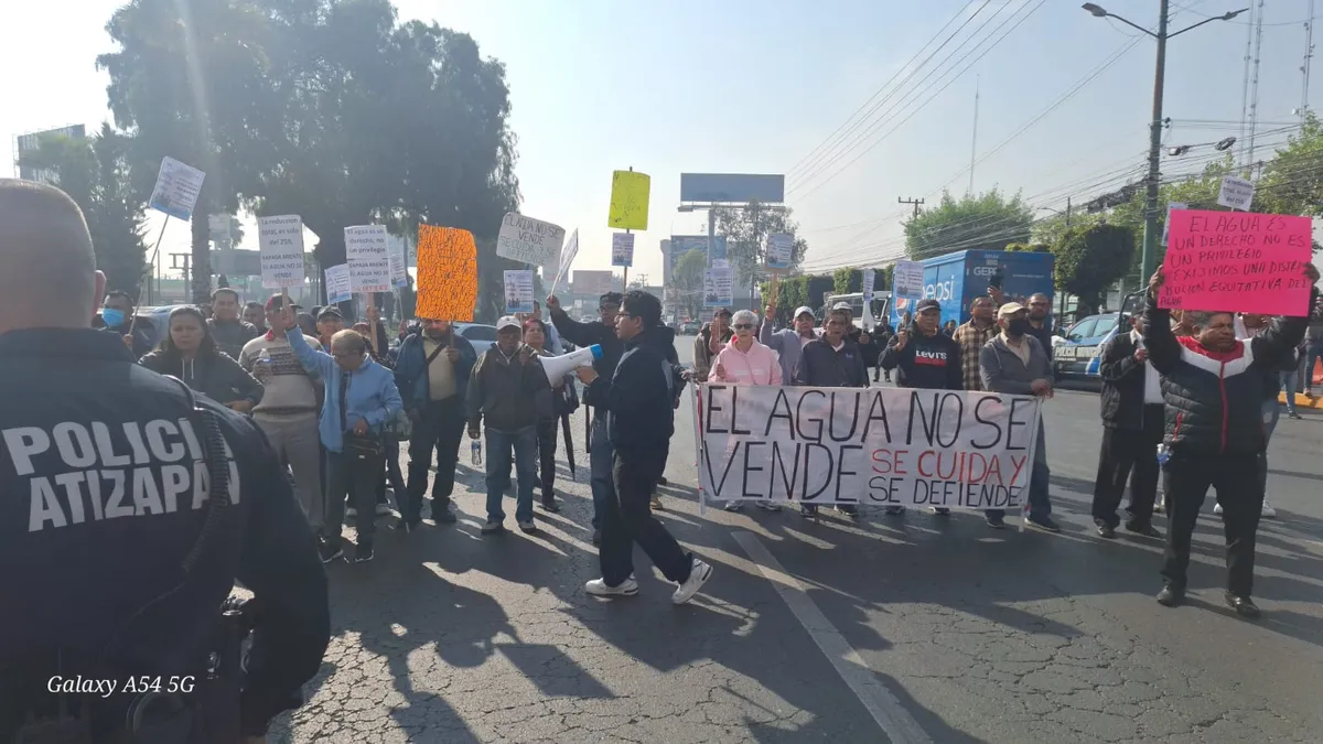 De no ser atendidos, realizarán un bloqueo en el Periférico, dirección Ciudad de México.