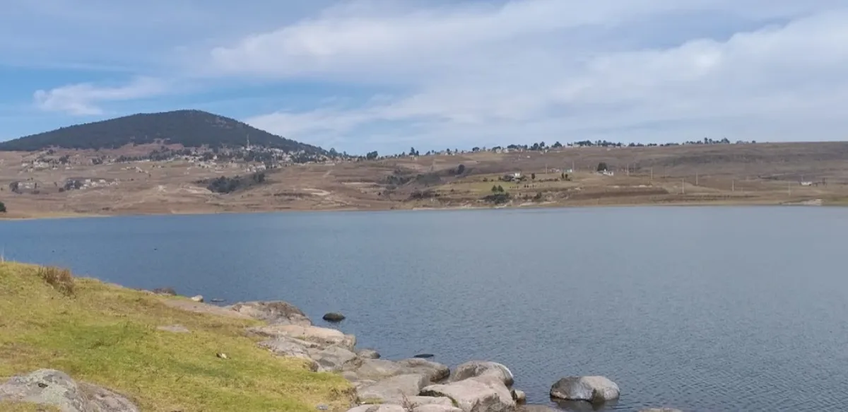 Aprovechando las vacaciones de Semana Santa, Aldo Adolfo entró a nadar al dique en San Antonio Mextepec, sin embargo al sumergirse en el cuerpo de agua mejor conocido como Tepaltitlán, pero no logró salir. Foto: Especial