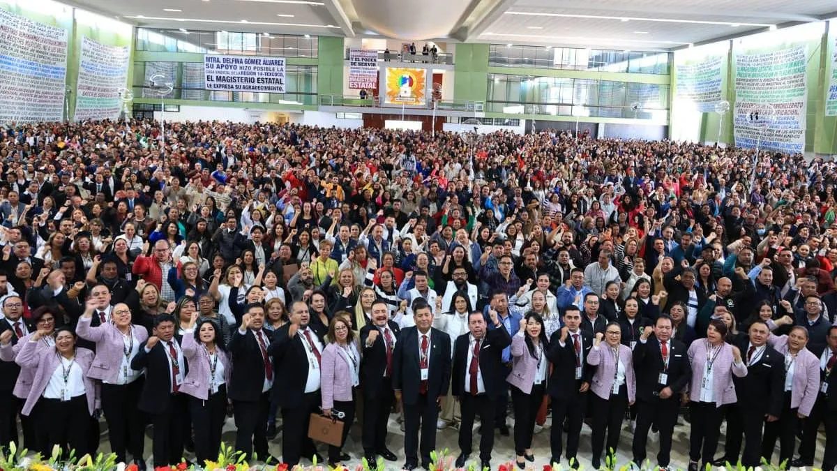 Jenaro Martínez rinde cuentas ante base sindical del SMSEM