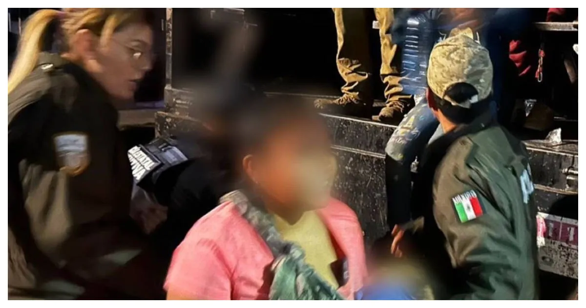 Mujer intenta contrabando de dos niños mexicanos hacia EU. FOTO: Ilustrativa