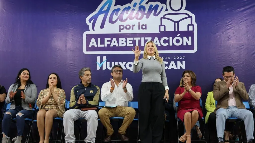 Huixquilucan inicia campaña para erradicar el analfabetismo