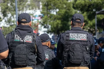 De acuerdo con el gobierno municipal, los cierres parciales comenzarán el lunes a partir de las 7:00 horas.