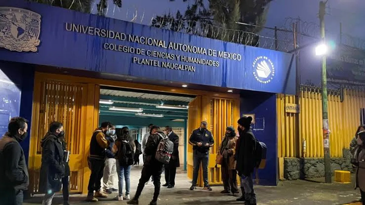 Estudiantes del CCH Naucalpan desconfían de los programas de seguridad de autoridades