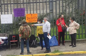 Despiden docentes de la FES Acatlán