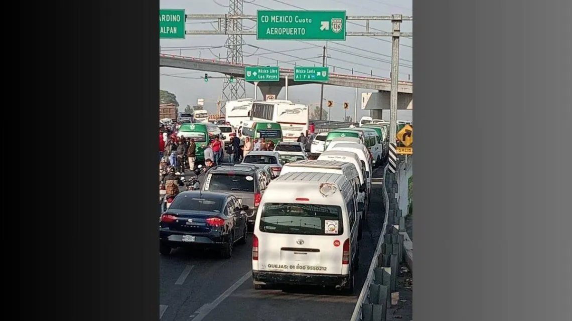 Transportistas bloquean la México-Texcoco para evitar la preliberación de un presunto extorsionador