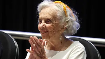 Poniatowska critica a los ‘influencers’ que “deshumanizan” el periodismo