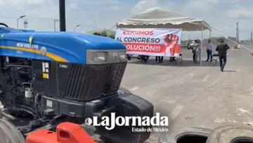 Bloqueo en carretera al AIFA continúa en Tonanitla
