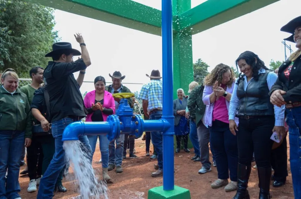 Beneficia nuevo tanque elevado a mil habitantes con acceso equitativo al agua en Almoloya de Juárez