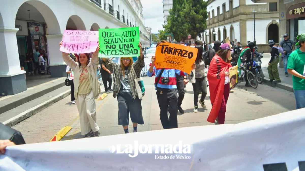 Con marcha dicen “No al tarifazo” de transporte público en Edomex