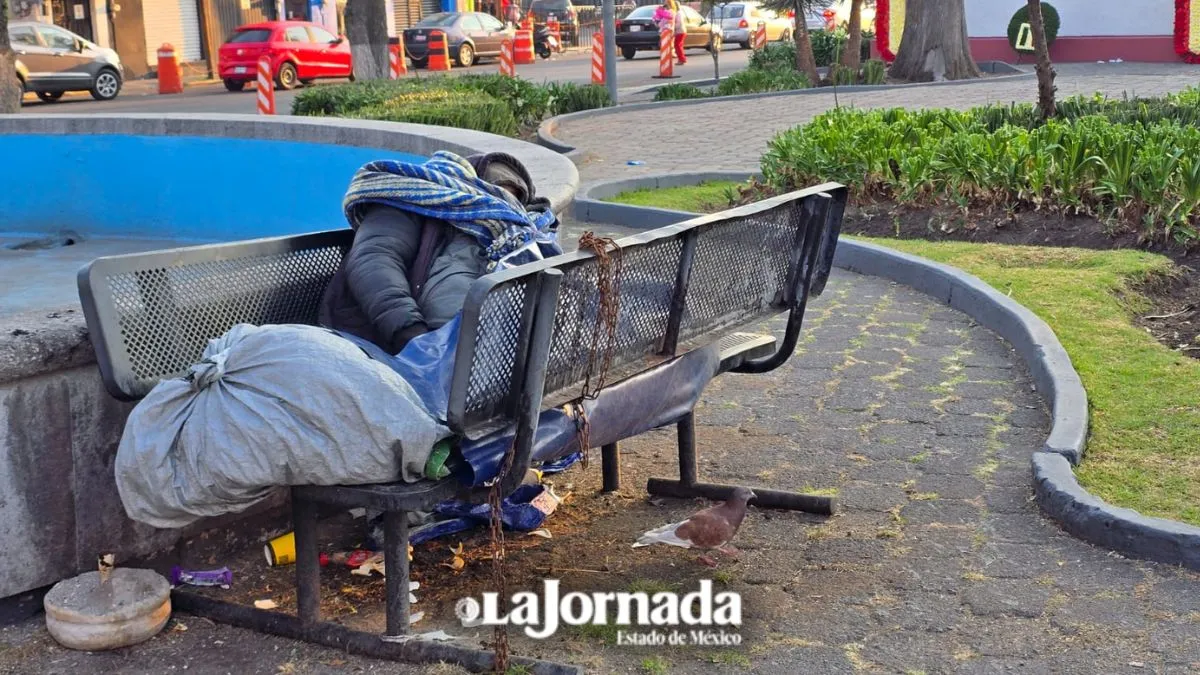 Personas en situación de calle en Toluca necesitan acciones concretas