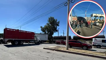 Transportistas de Teoloyucan negocian con el gobierno municipal tras bloqueos