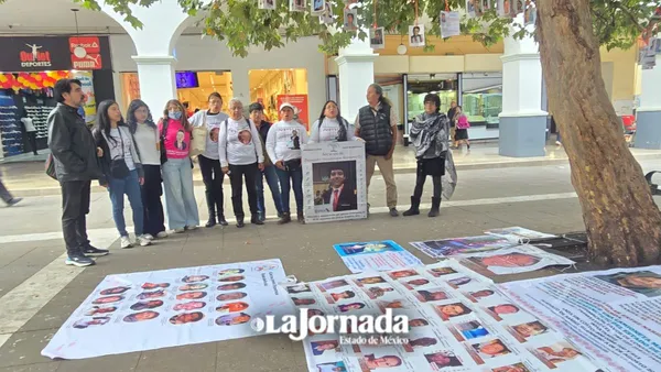 Colectivo "Uniendo Esperanzas" recibe al colectivo "Luz en el camino" en Toluca
