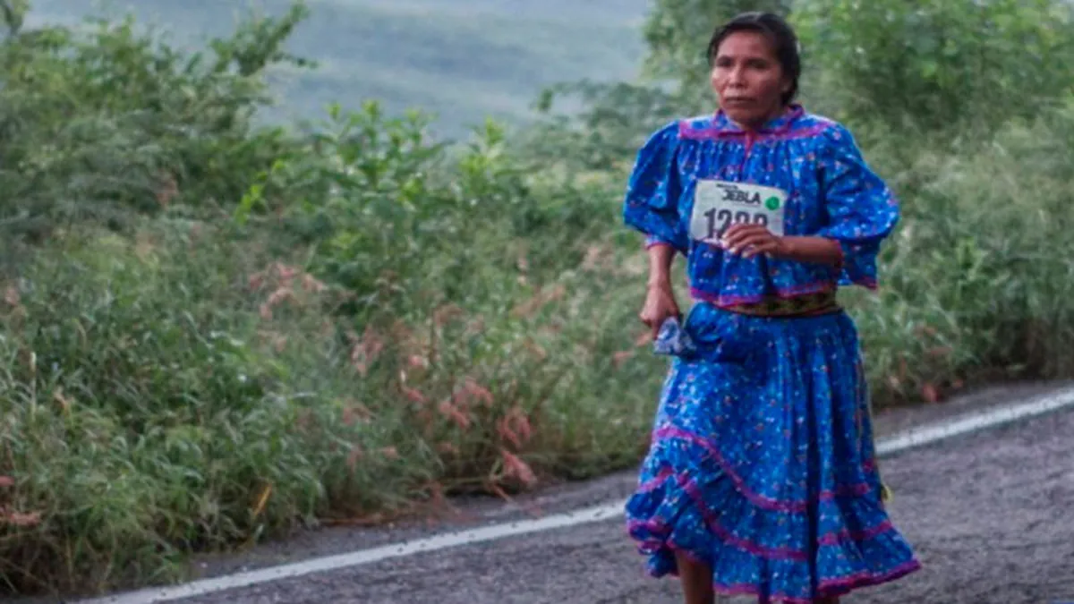 Isadora Rodríguez González, la corredora Tarahumara  triunfa en “Maratón Jebla 2023″