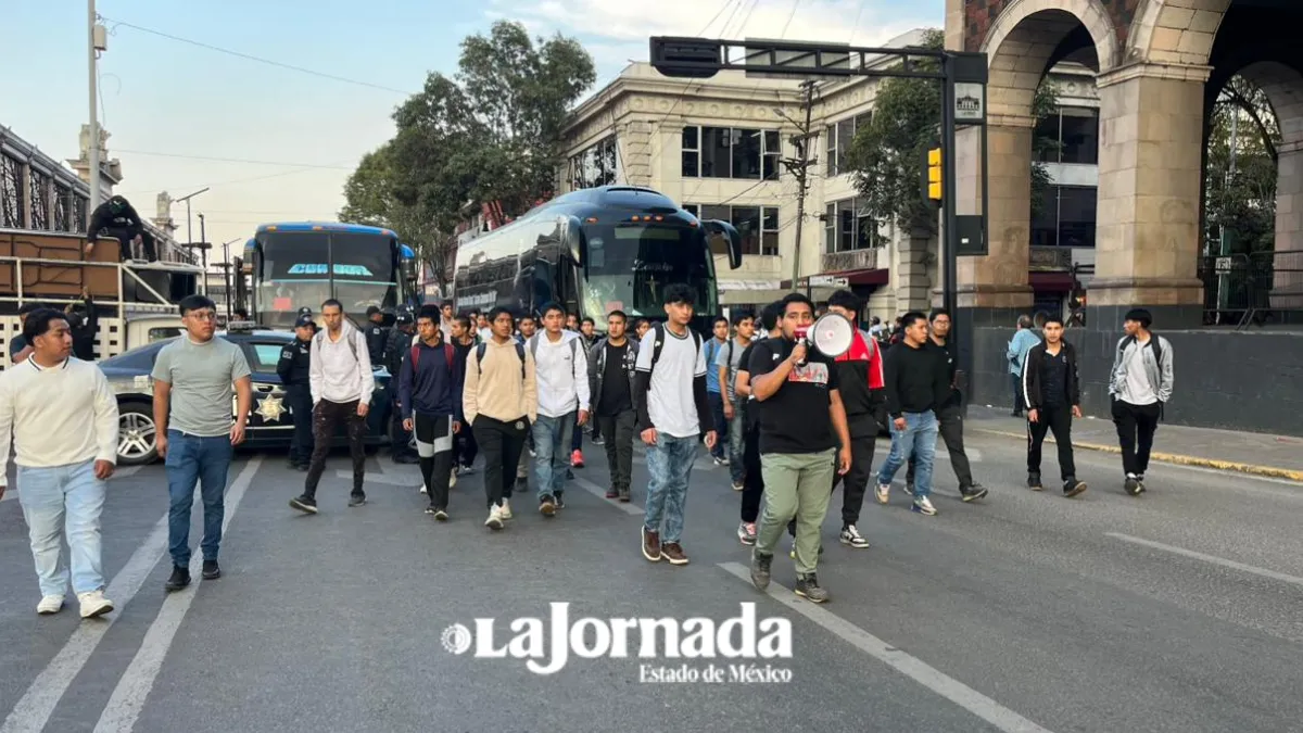 Marcha Normal de Tenería en Toluca