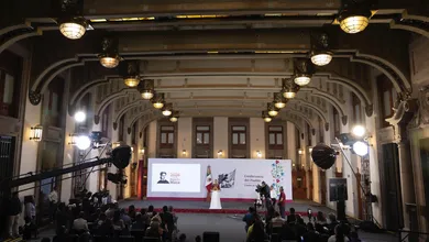 La presidenta Claudia Sheinbaum durante su conferencia matutina sobre la atención a familiares de desaparecidos.