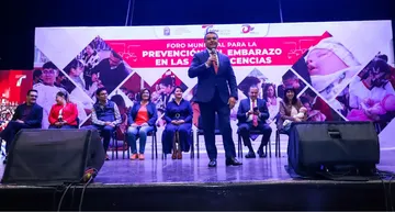 Tlalnepantla realiza foro para la prevención del embarazo adolescentes