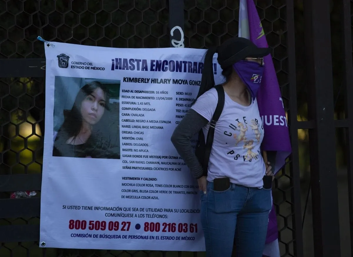 Sin rastro de Kimberly a 20 días de su desaparición en Naucalpan
