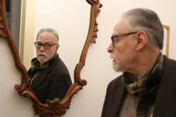 Fallece David Huerta, el poeta hecho de poetas
