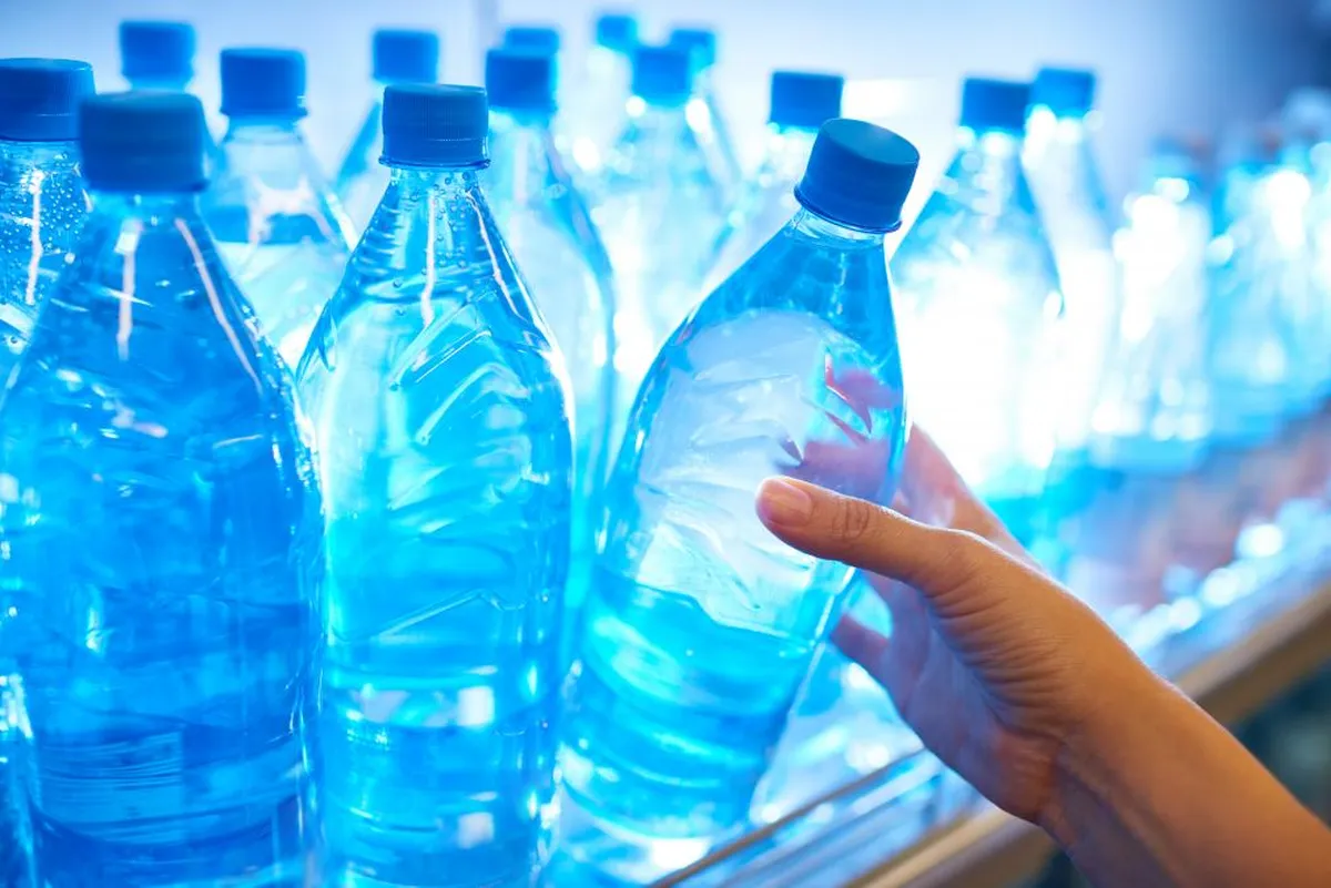 Metepec: aumentan consumo de agua embotellada por el intenso calor
