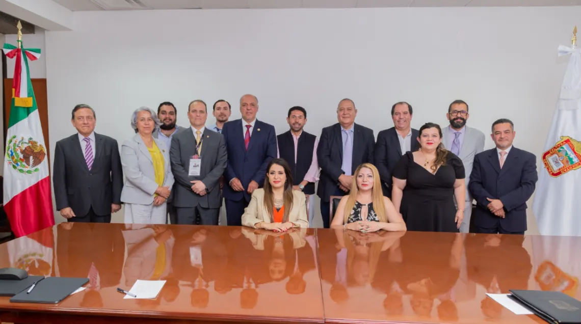 Edomex: avanzan consultas con distintos sectores para simplificar y facilitar trámites