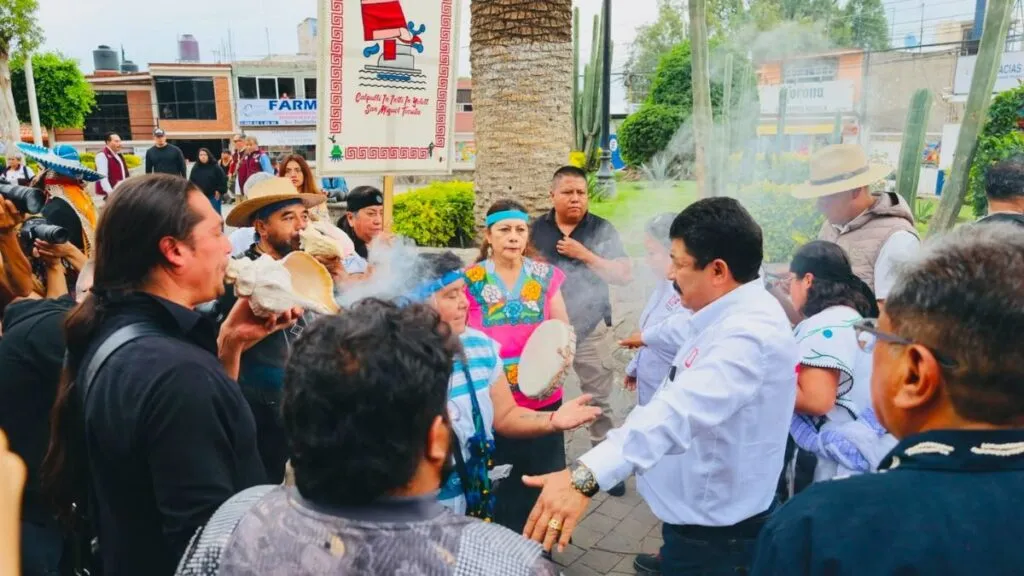 Gobierno de Texcoco entregó en Coatlinchán la obra de rehabilitación de la avenida González